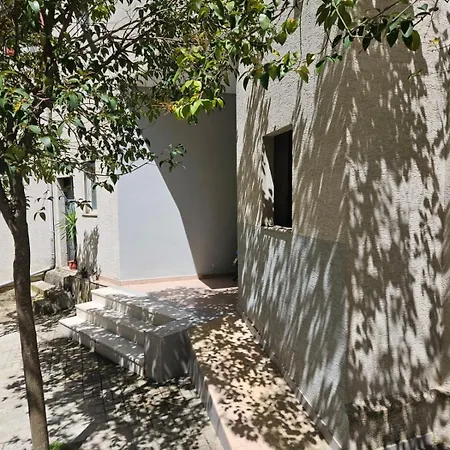 Lake Park View Apartment2 *